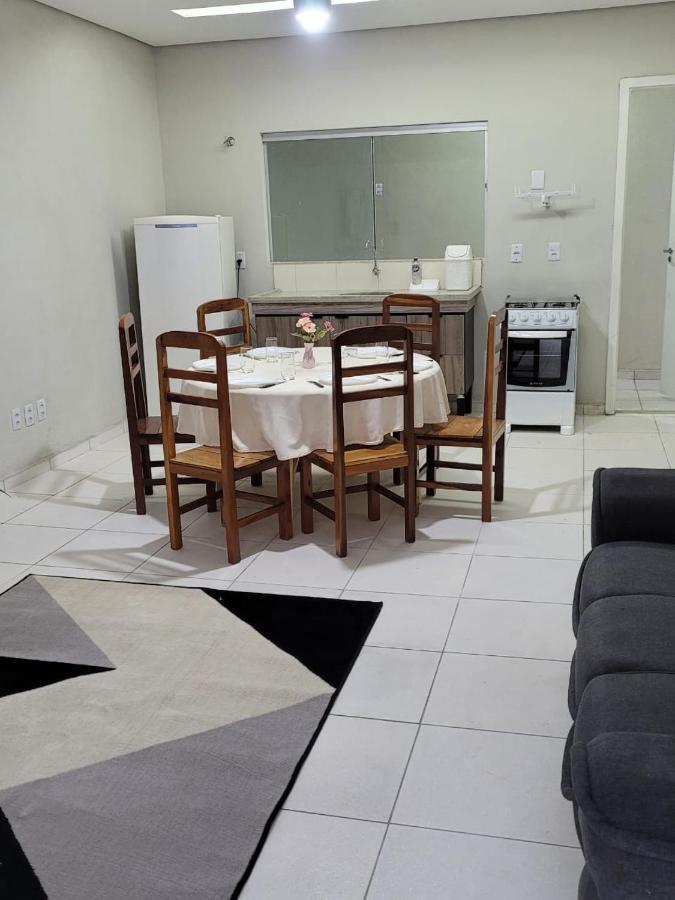 Sobrado 6 amplo e confortável em condomínio Corumbá Exterior foto