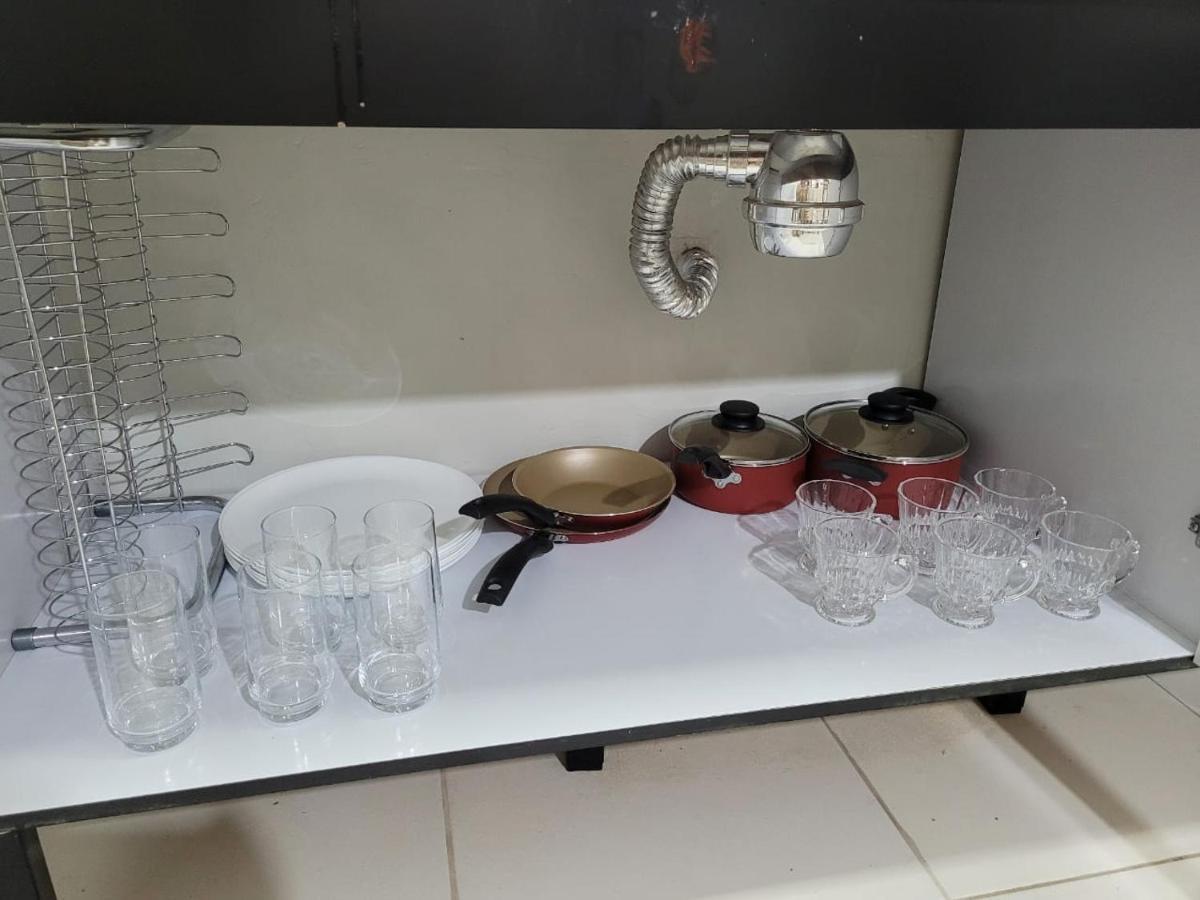Sobrado 6 amplo e confortável em condomínio Corumbá Exterior foto